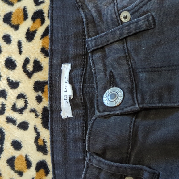 STS Blue Ankle Jeans - Picture 3 of 5
